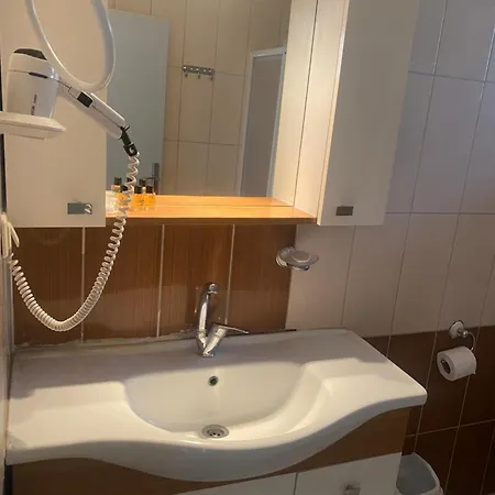 Bed and Breakfast Simsek